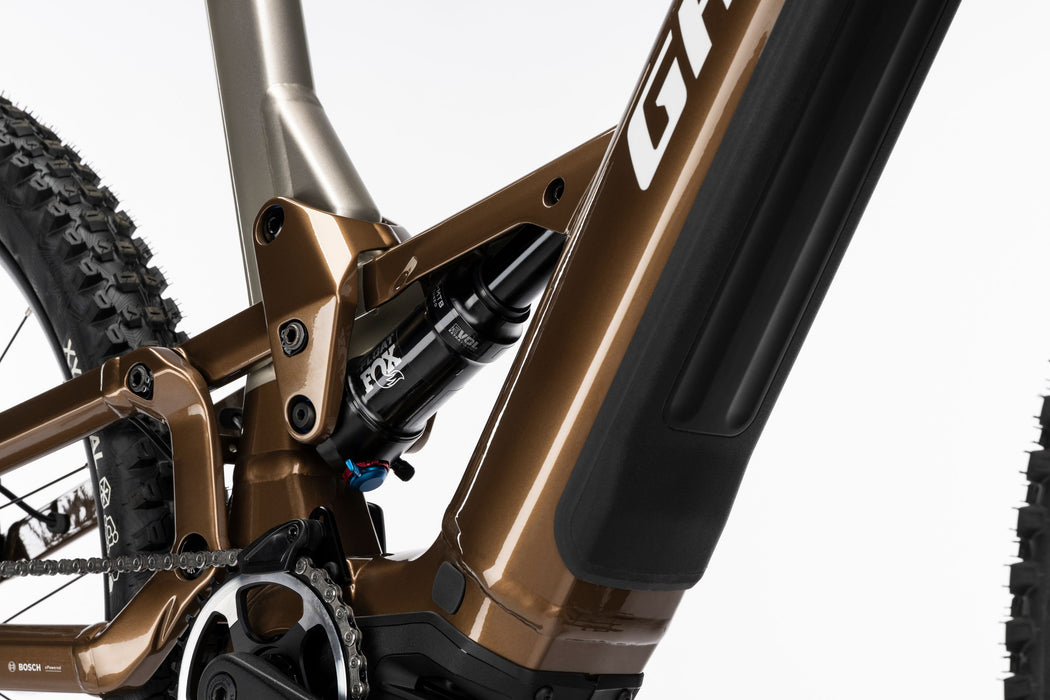 Ghost E-ASX ADVANCED LOW